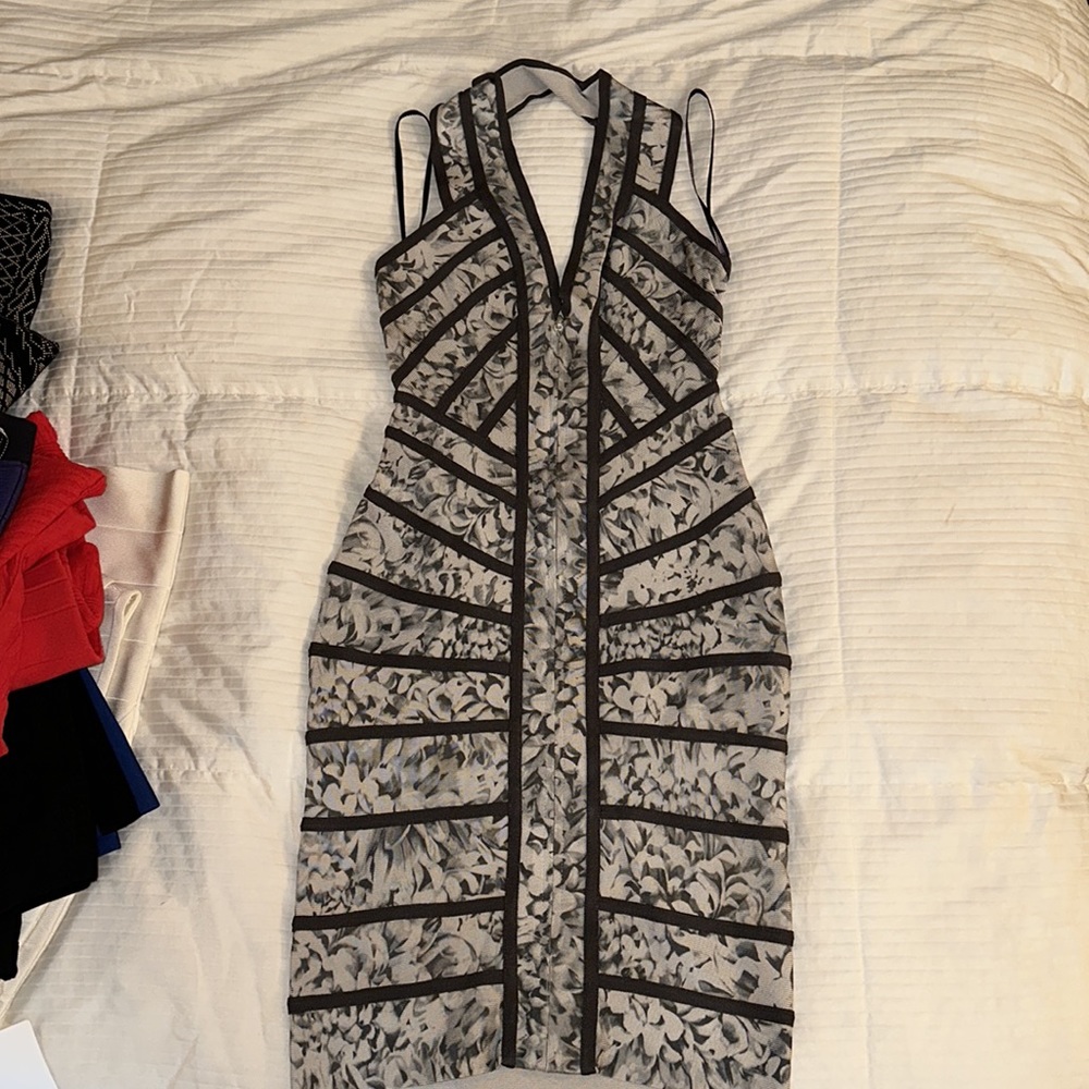 Herve Leger Zara Floral Bandage dress 👗 size Medium ❤️ HL - Picture 6 of 14